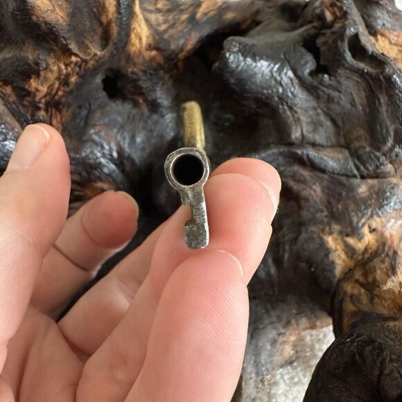 Vintage Key Armoire Drawer Brass Bow Steel Shank Open Barrel - Picture 7 of 8